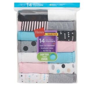 Hanes Girls' Tagless Super Soft Cotton Hipsters, 14 pack,  SIZE 8- NWT